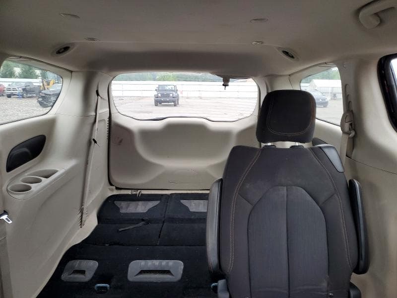2017 CHRYSLER PACIFICA TOURING 10