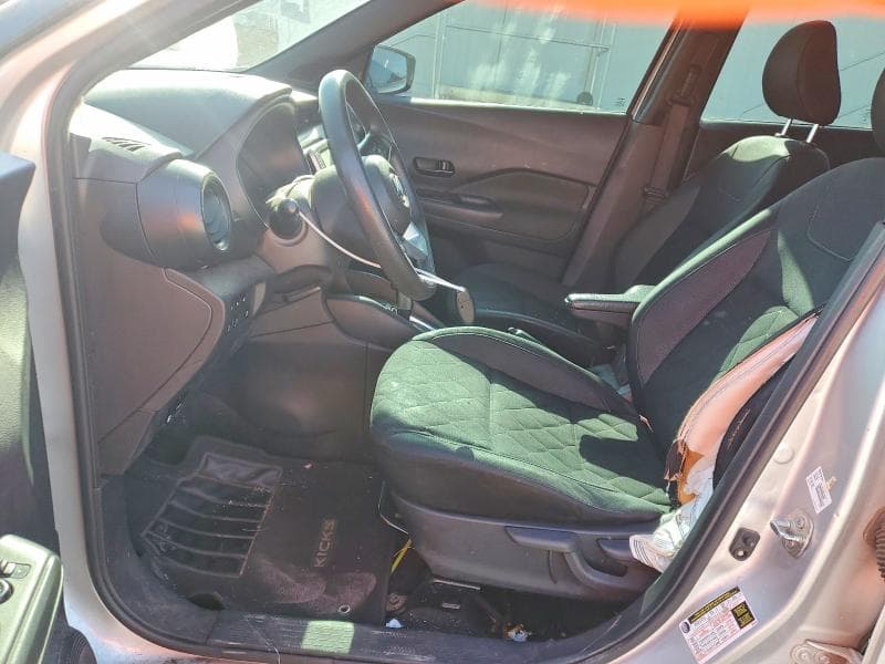 2020 NISSAN KICKS S 7