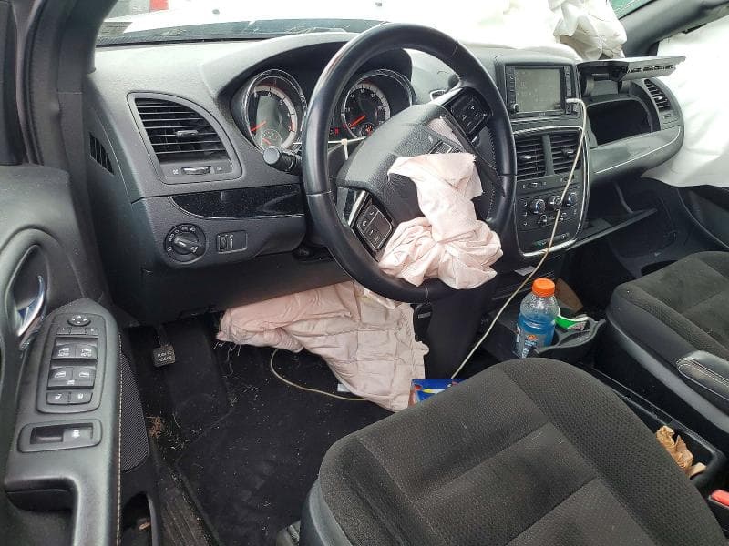 2019 DODGE GRAND CARAVAN SE 8