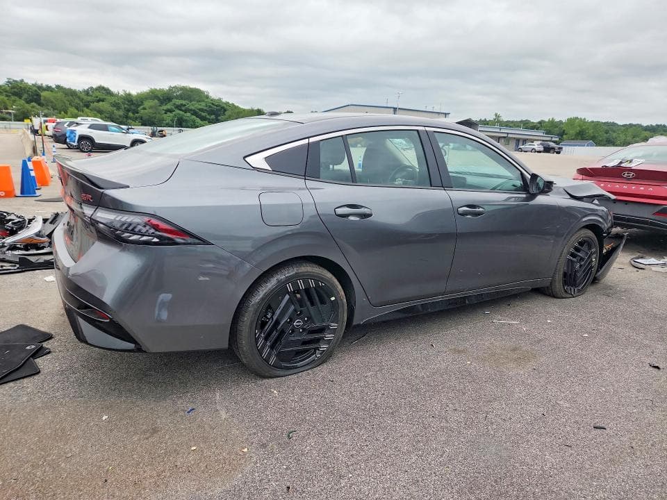 2026 NISSAN SENTRA SR 3