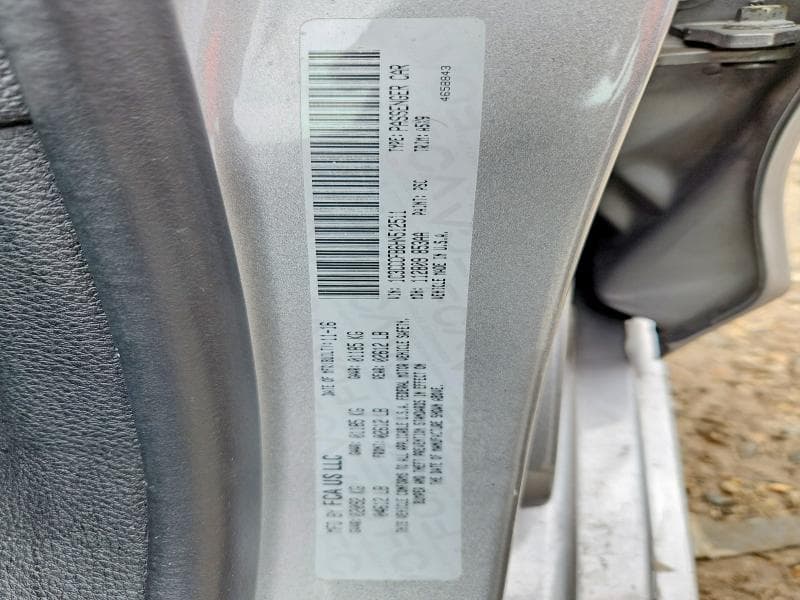 2017 CHRYSLER 200 LX 13