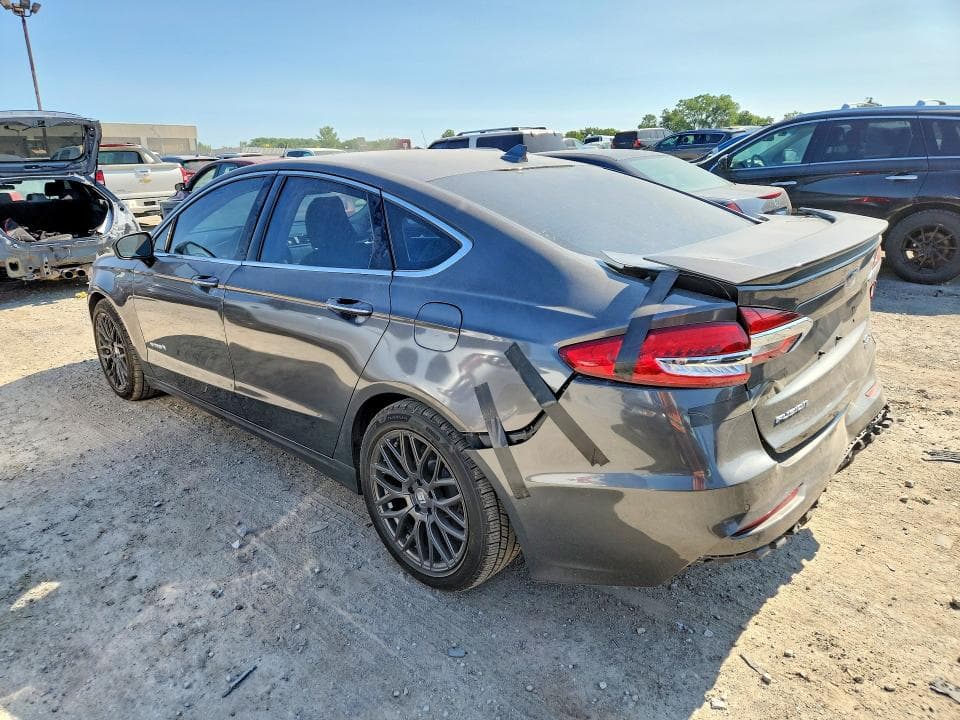 2019 FORD FUSION TITANIUM 2