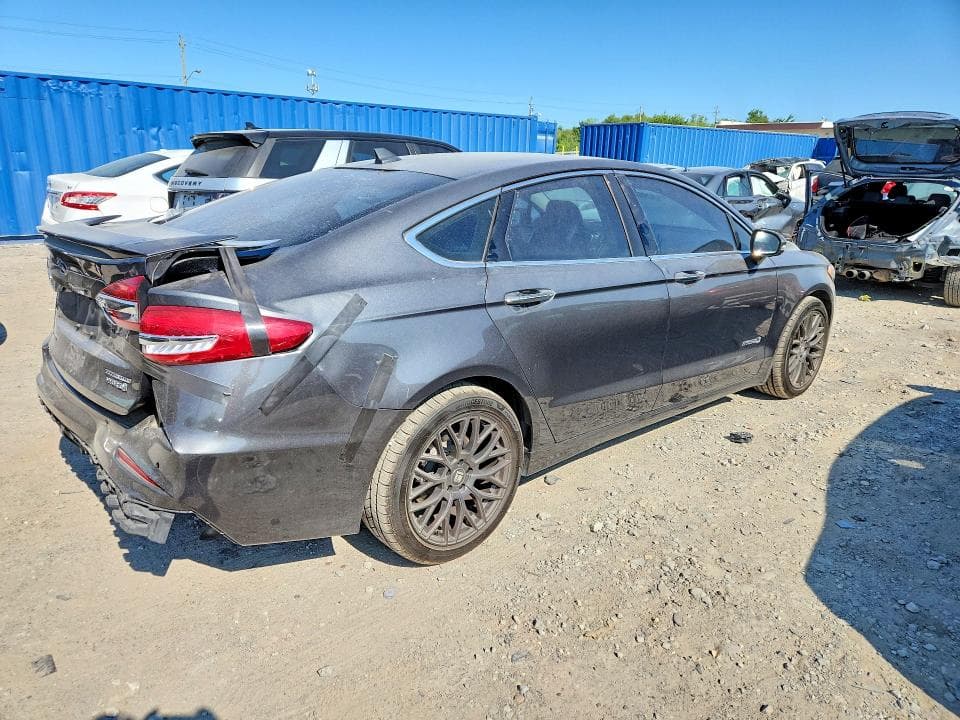 2019 FORD FUSION TITANIUM 3