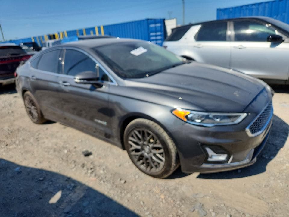 2019 FORD FUSION TITANIUM 4