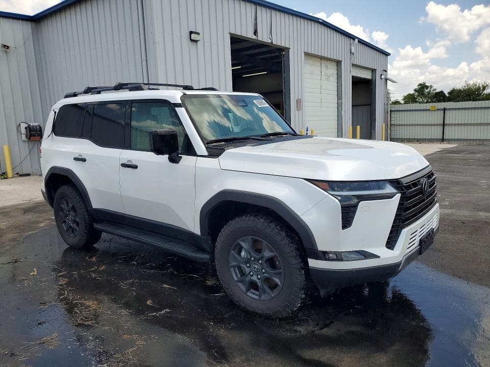 2024 LEXUS GX 550 OVERTRAIL+ 4