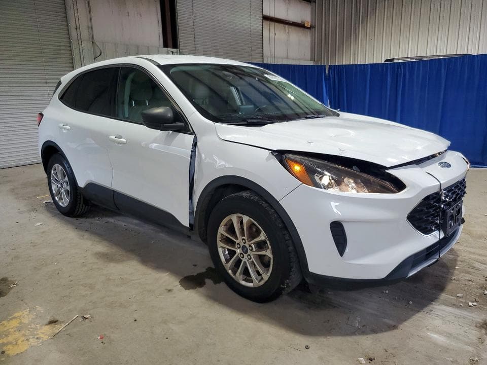 2022 FORD ESCAPE SE 4