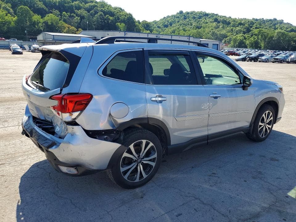 2020 SUBARU FORESTER LIMITED 3