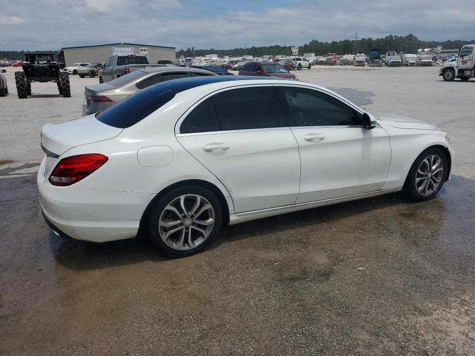 2017 MERCEDES-BENZ C 300 300 3