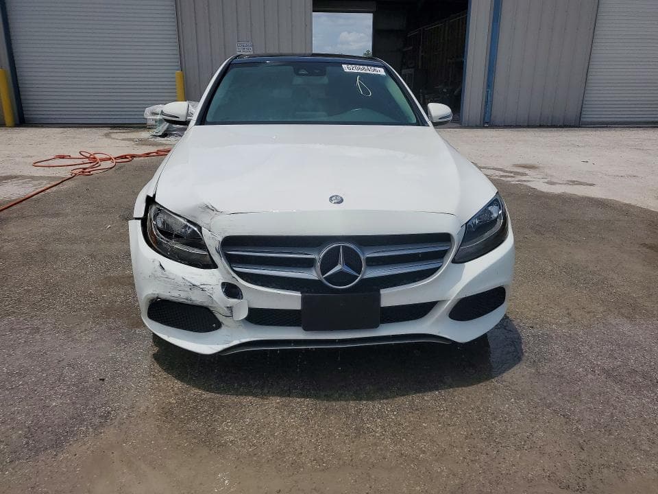 2017 MERCEDES-BENZ C 300 300 5