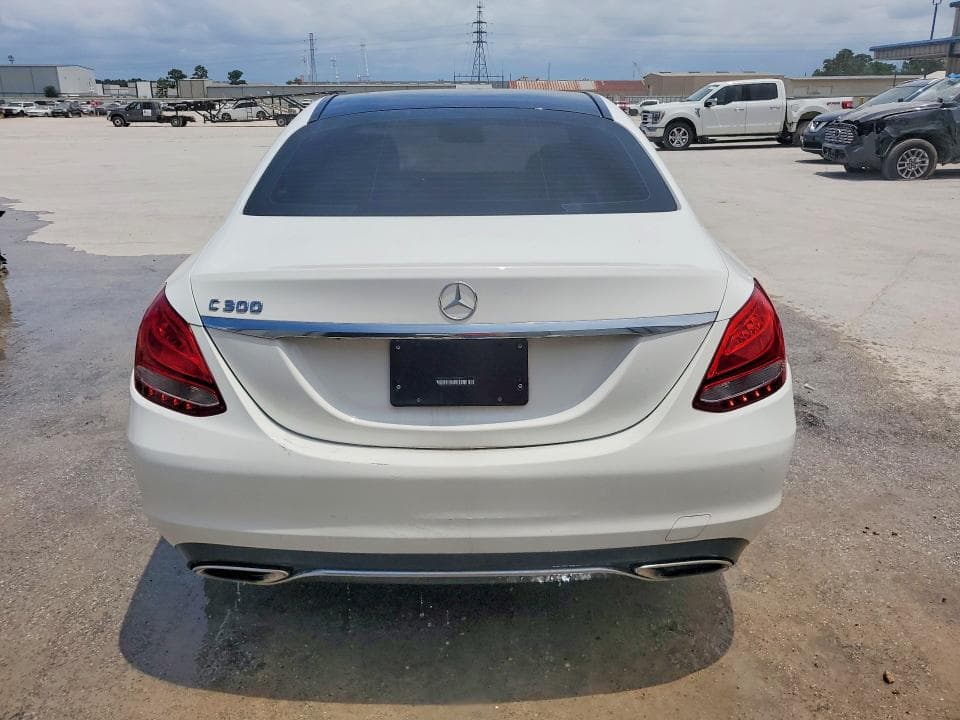 2017 MERCEDES-BENZ C 300 300 6