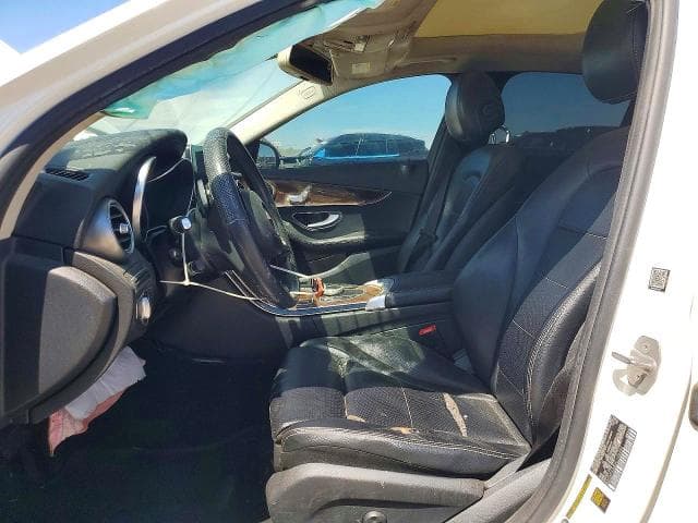 2017 MERCEDES-BENZ C 300 300 7