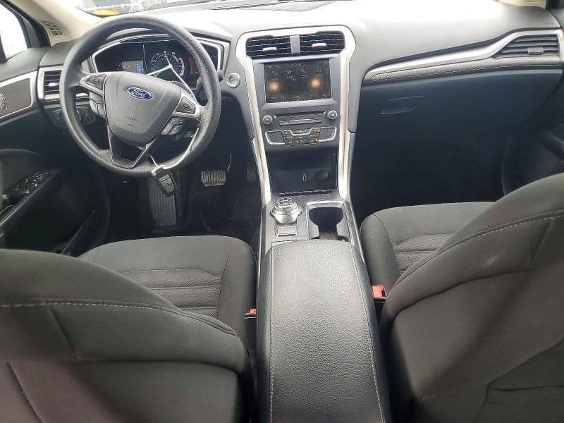 2017 FORD FUSION SE 8