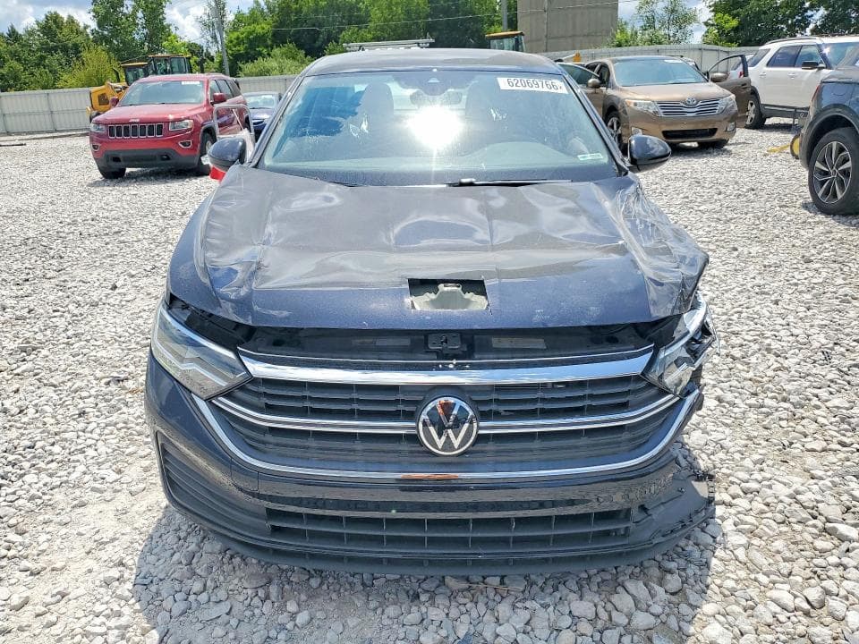 2024 VOLKSWAGEN JETTA SE 5