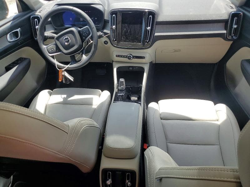 2026 VOLVO XC40 PLUS PLUS 9