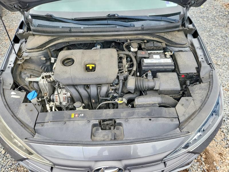 2020 HYUNDAI ELANTRA SE 11