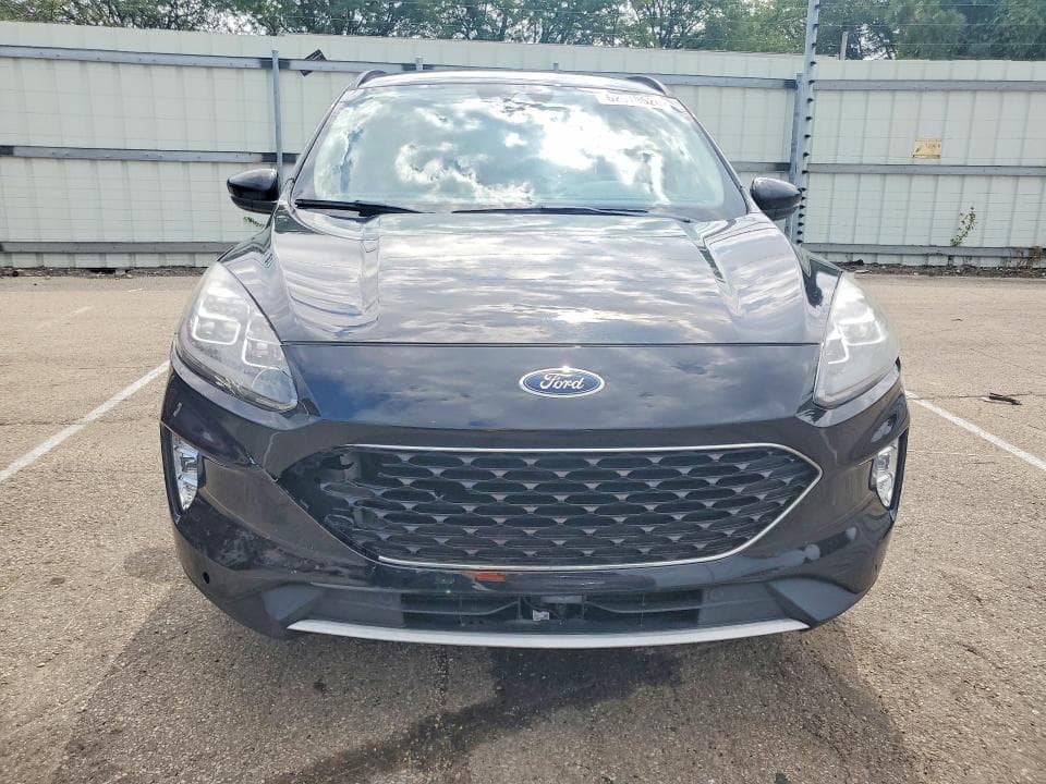 2020 FORD ESCAPE TITANIUM 5