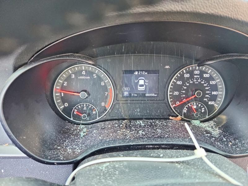 2019 KIA OPTIMA S 9