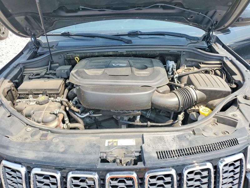 2017 JEEP GRAND CHEROKEE LAREDO 12