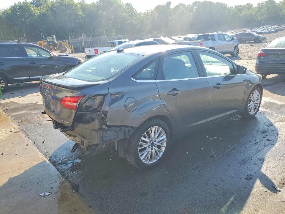 2017 FORD FOCUS TITANIUM 3