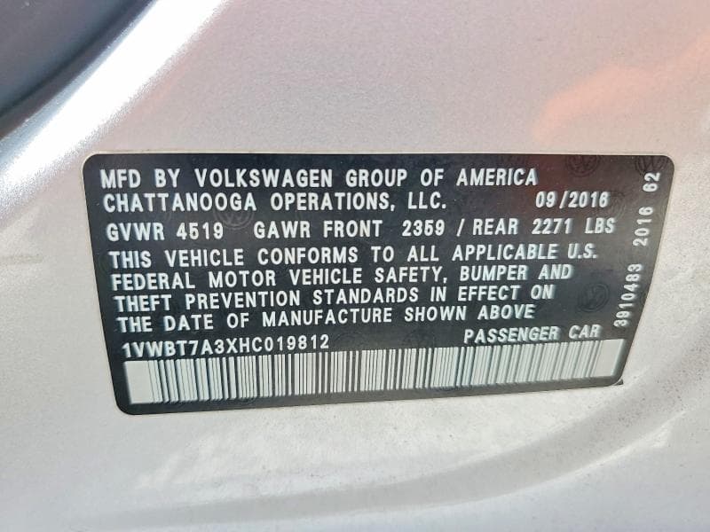 2017 VOLKSWAGEN PASSAT SE 12