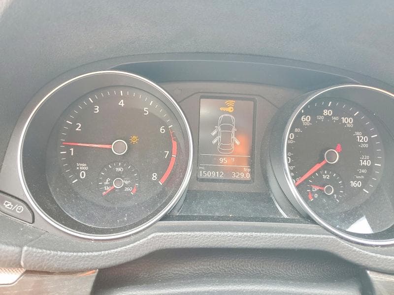2017 VOLKSWAGEN PASSAT SE 9