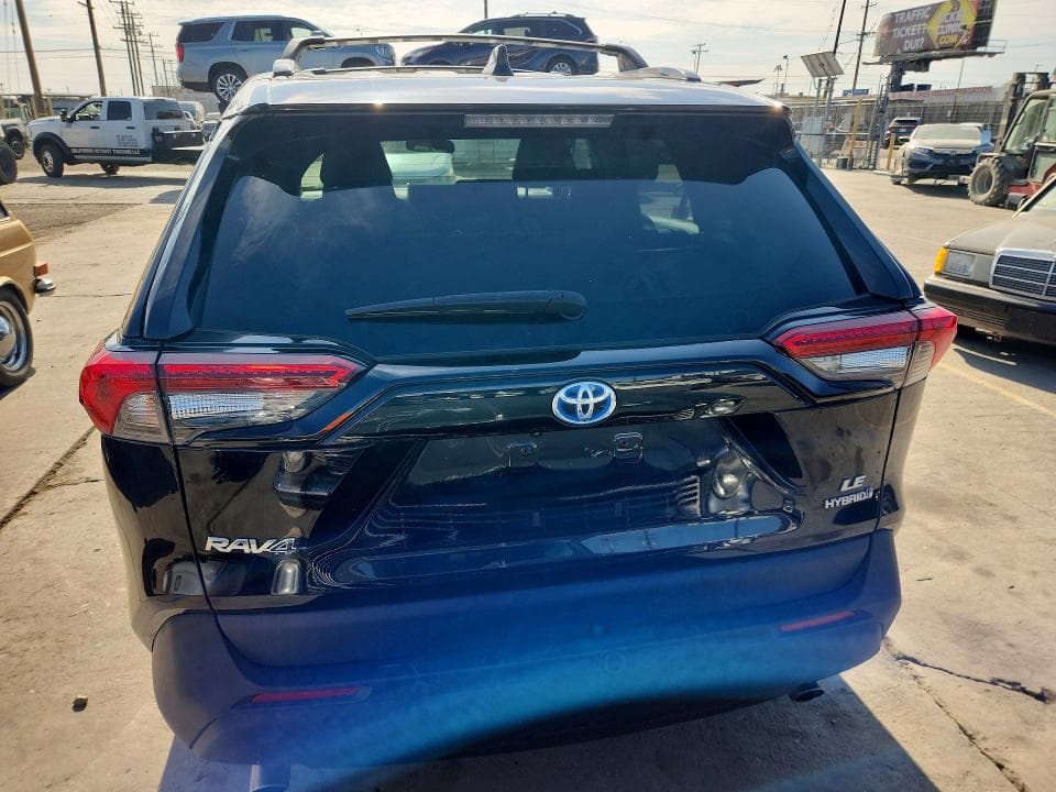 2024 TOYOTA RAV4 LE LE 6