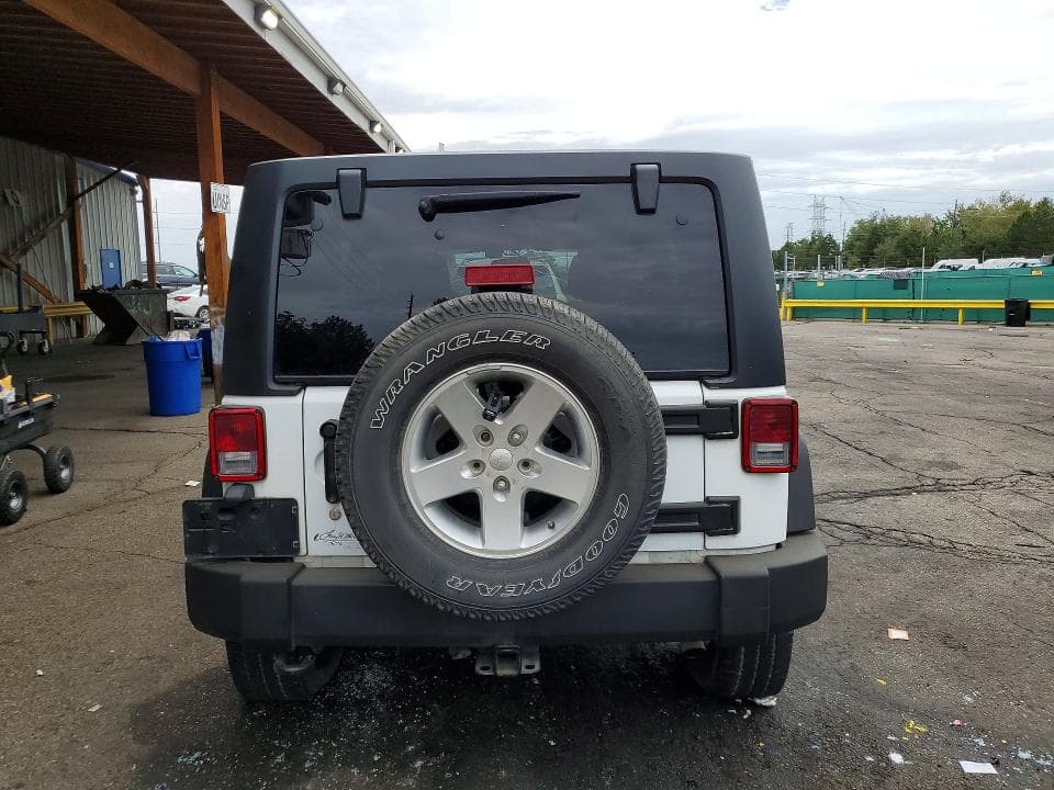 2017 JEEP WRANGLER UNLIMITED SPORT 6