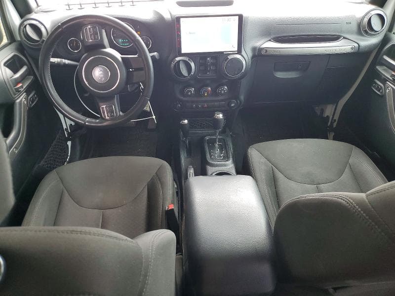 2017 JEEP WRANGLER UNLIMITED SPORT 8