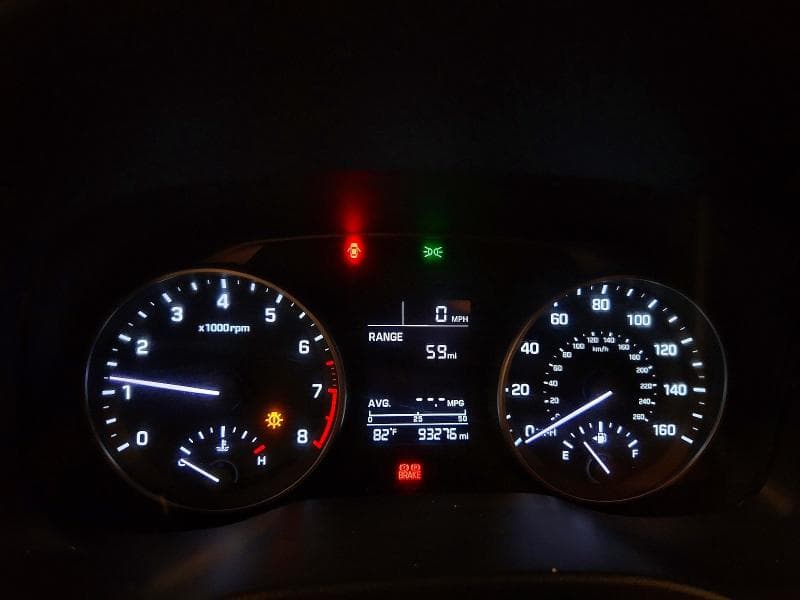2018 HYUNDAI ELANTRA SE 9