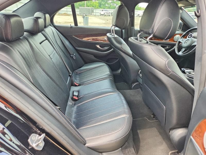 2017 MERCEDES-BENZ E 300 4MATIC 10