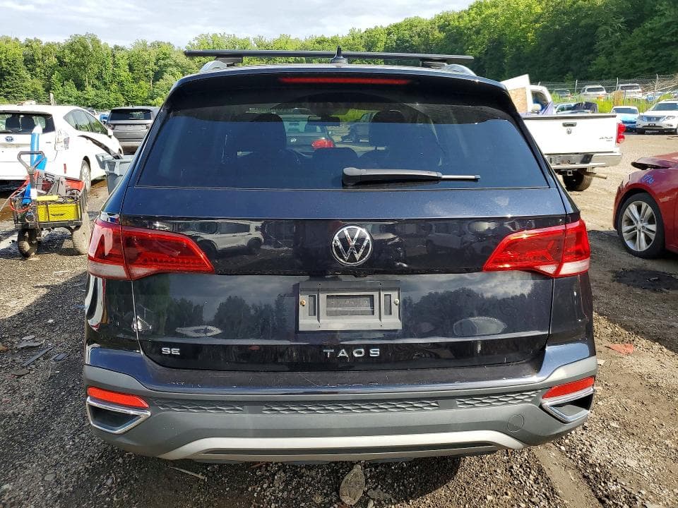 2022 VOLKSWAGEN TAOS SE 6