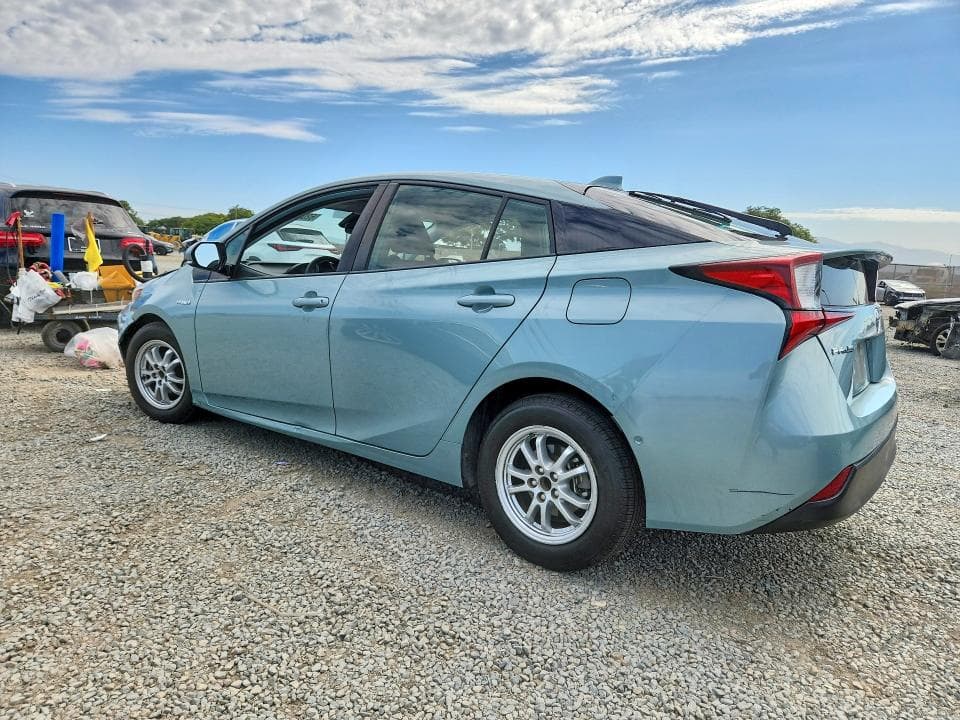 2020 TOYOTA PRIUS LE 2