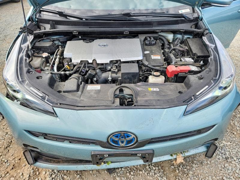 2020 TOYOTA PRIUS LE 11
