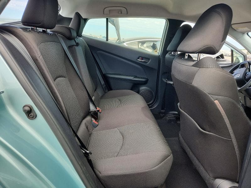 2020 TOYOTA PRIUS LE 10