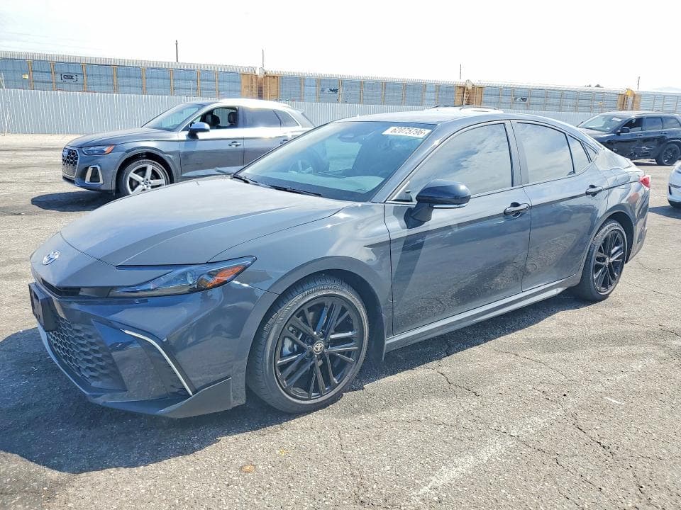 2025 TOYOTA CAMRY SE SE - 1