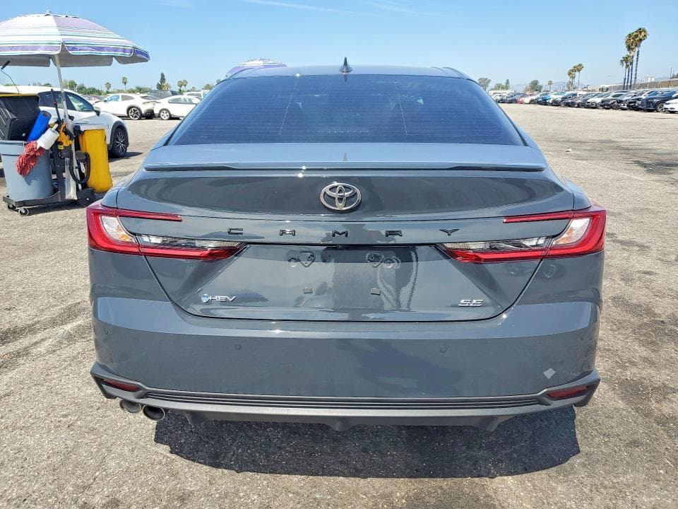 2025 TOYOTA CAMRY SE SE 6