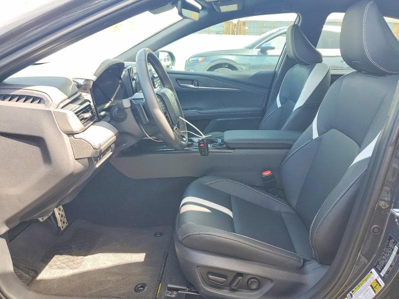 2025 TOYOTA CAMRY SE SE 7