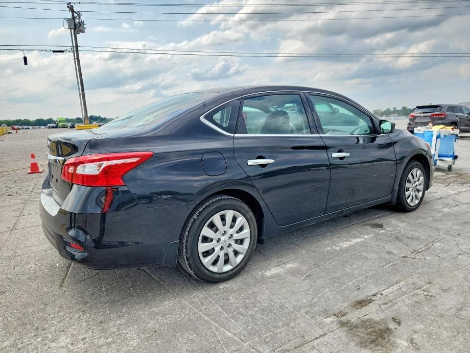 2017 NISSAN SENTRA S 3