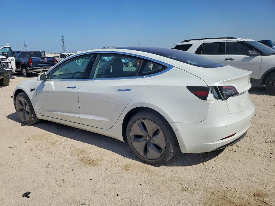 2018 TESLA MODEL 3 2