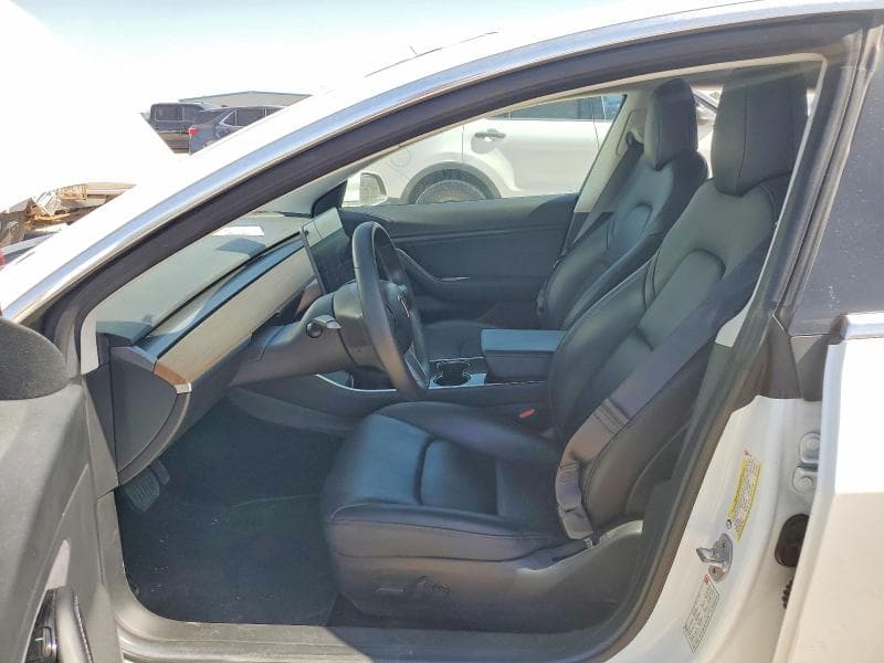 2018 TESLA MODEL 3 7