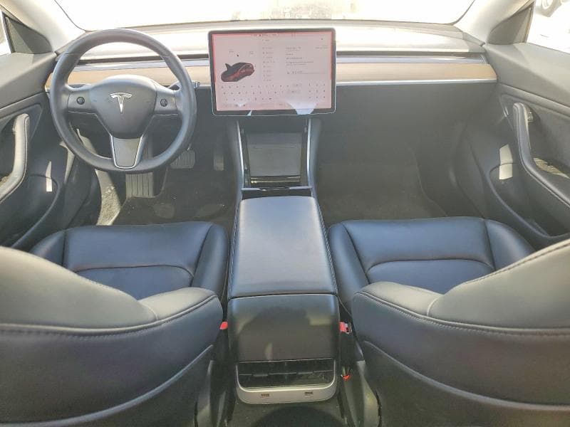 2018 TESLA MODEL 3 8