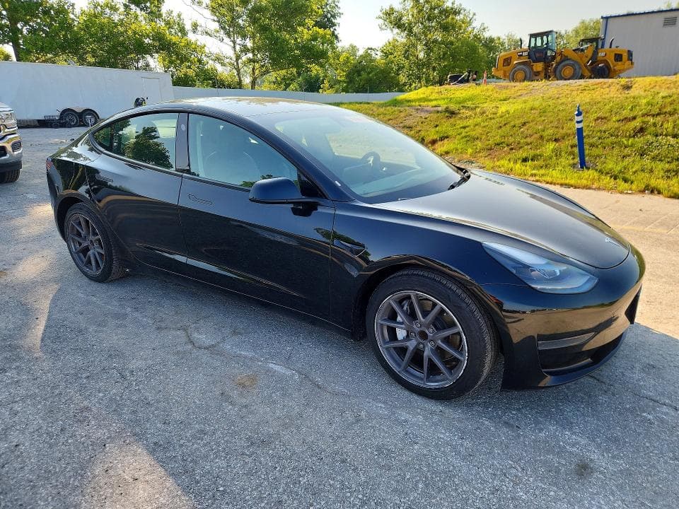 2023 TESLA MODEL 3 4