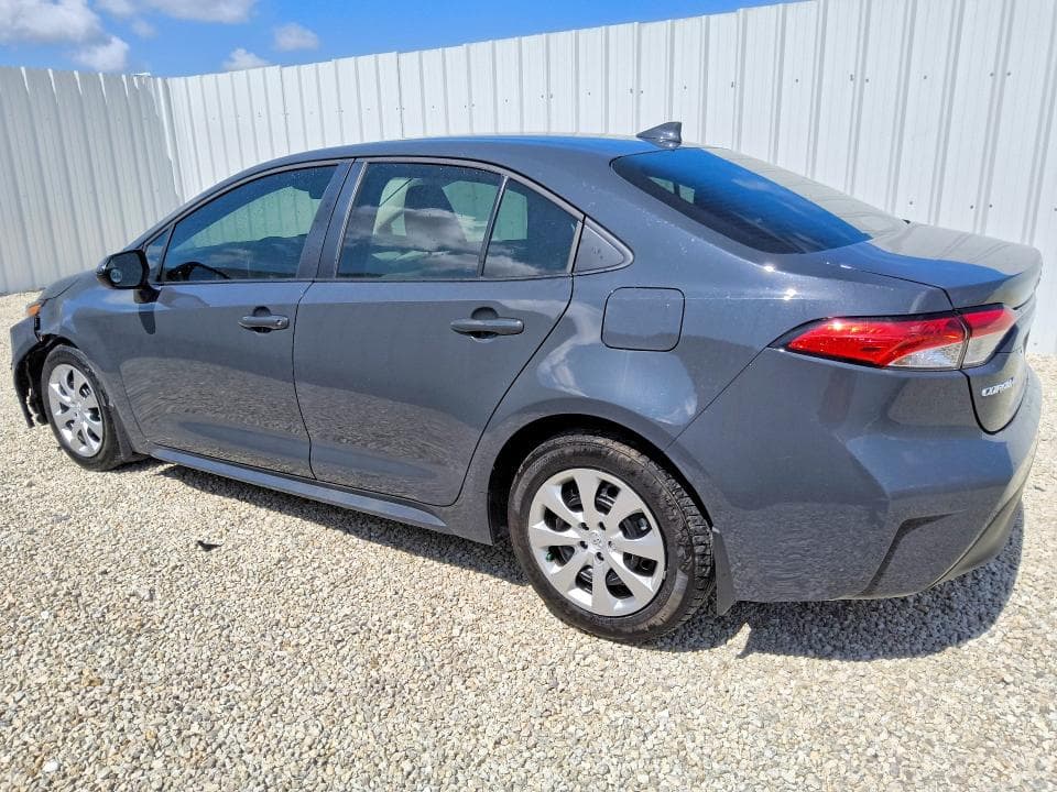 2025 TOYOTA COROLLA LE 2