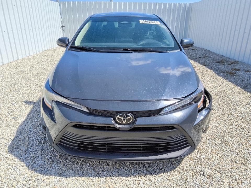 2025 TOYOTA COROLLA LE 5
