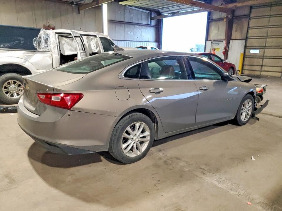 2017 CHEVROLET MALIBU LT 3