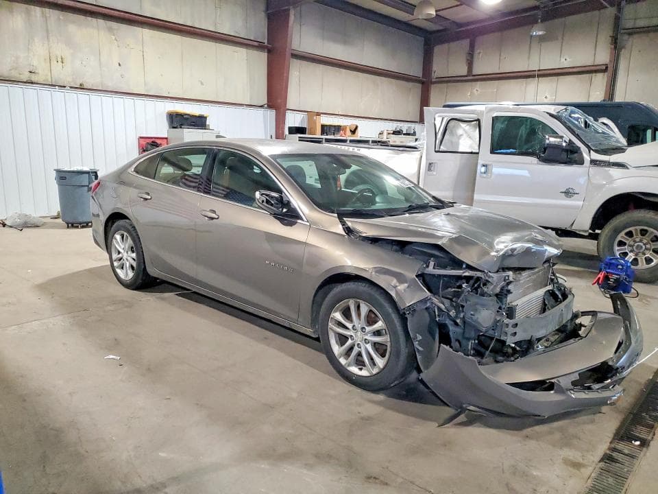 2017 CHEVROLET MALIBU LT 4