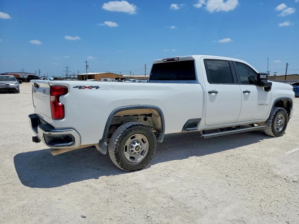 2021 CHEVROLET SILVERADO K2500 HEAVY DUTY 3