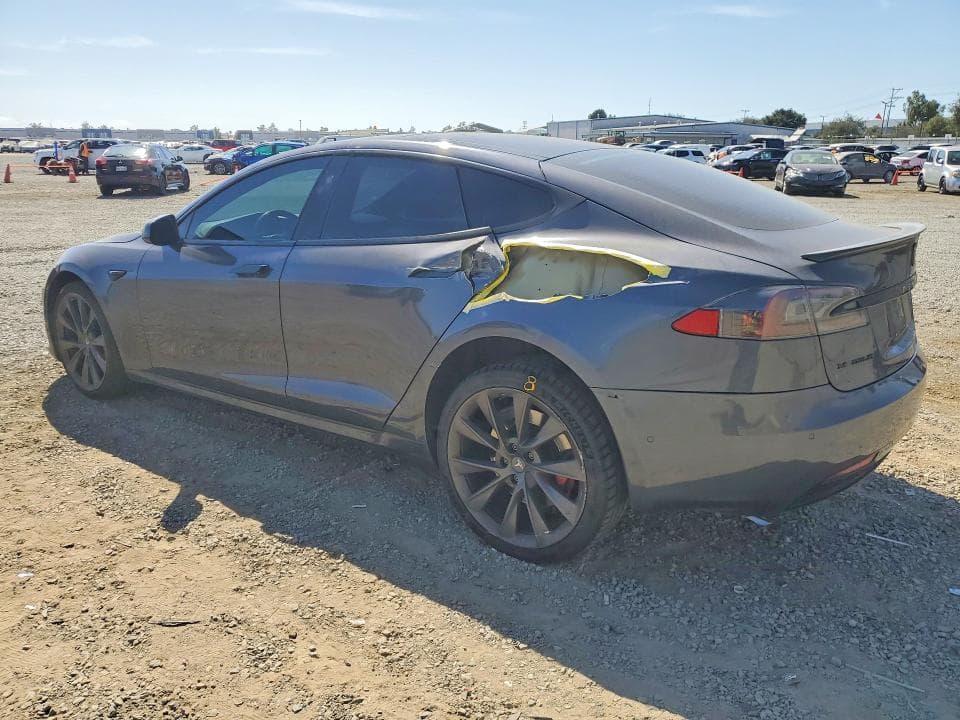 2018 TESLA MODEL S 2