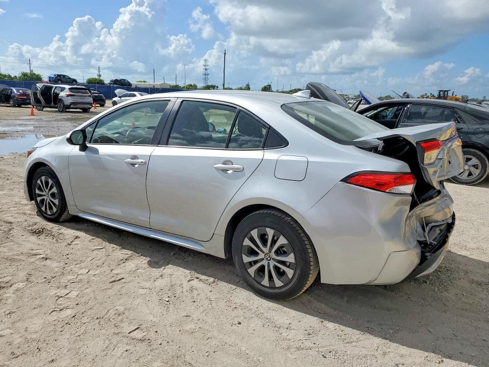 2022 TOYOTA COROLLA LE 2