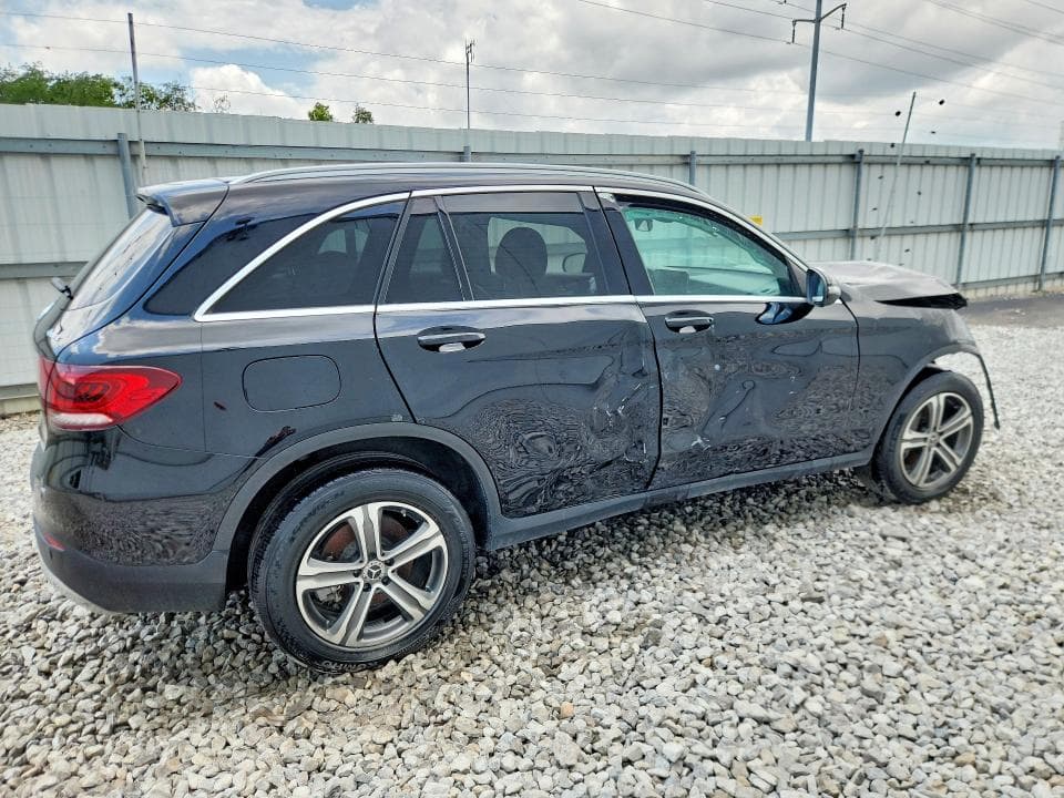 2020 MERCEDES-BENZ GLC 300 4MATIC 300 4MATIC 3